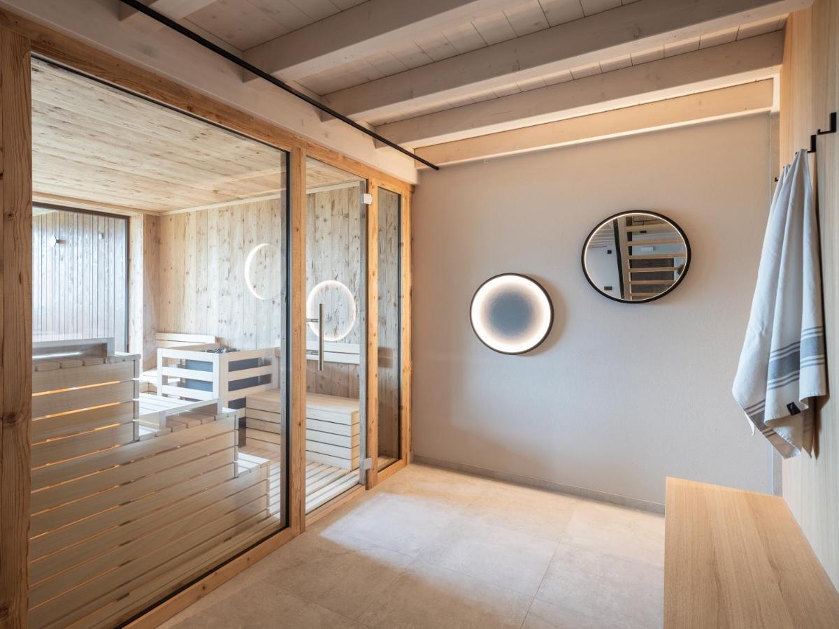 Arieshof Castell Apartment San Lorenzo di Sebato Bagian luar foto